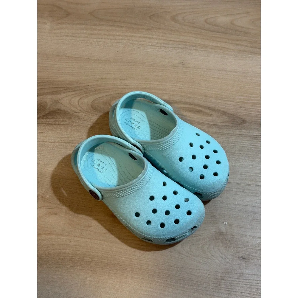 Crocs Classic Clog Light Blue C10 Kids Slip On Water Shoe Comfort Toddler